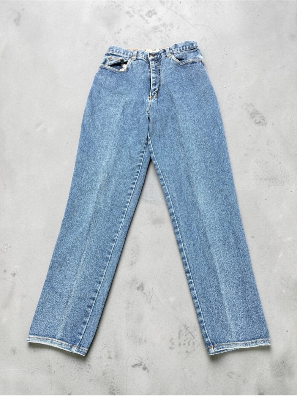High-Rise Straight Leg Women’s Jeans in Light Blue Denim